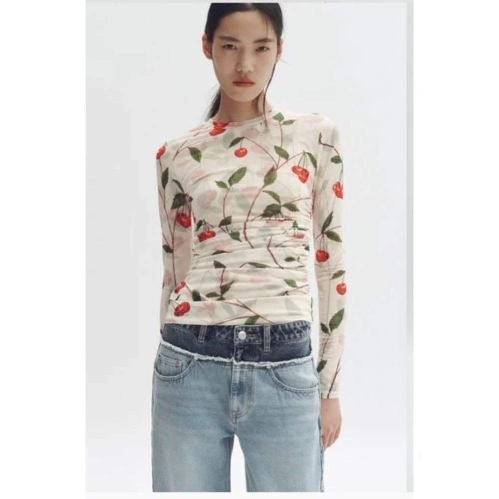Stella McCartney x H&M Cherry Print Ruched Mesh Long Sleeve Top Cream Red | L - Picture 2 of 5